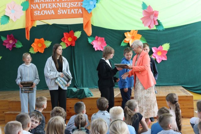 b_1024_768_0_00_images_2022_2023_Wydarzenia_KONKURSY_350516886_723227412938543_6284596336480727617_n